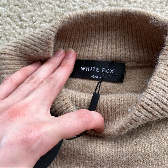 White Fox Boutique She Roams Knit tan - Picture 3 of 7